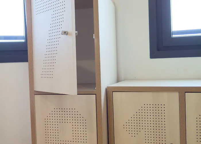 Хостел Cats Hostel San Sebastian Сан-Себастьян