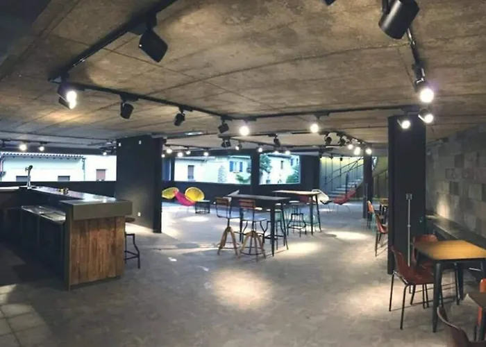 Хостел Cats Hostel San Sebastian *